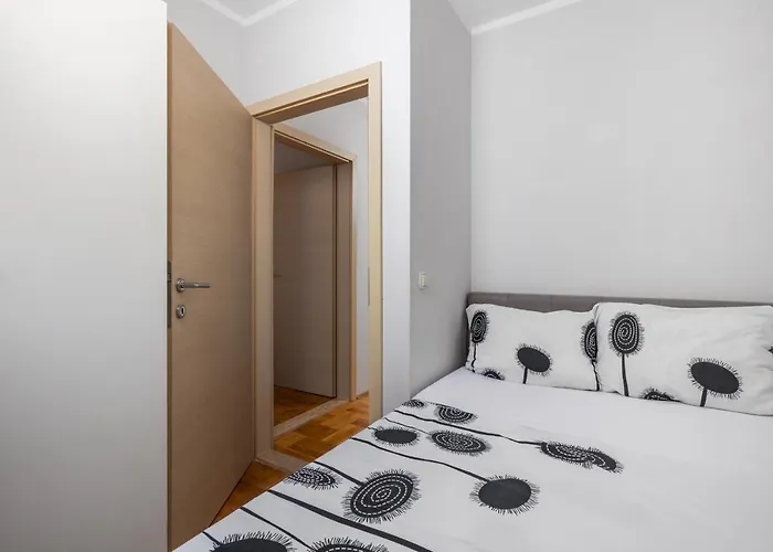 Bugenvila Apartament Brzac