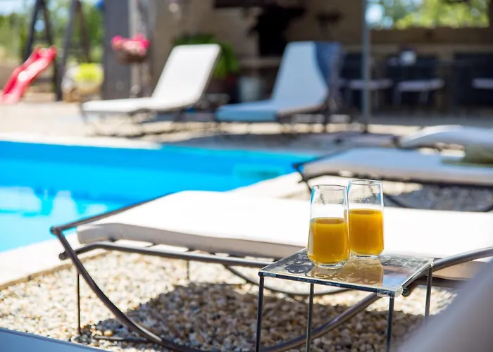 شقة Bugenvila Brzac